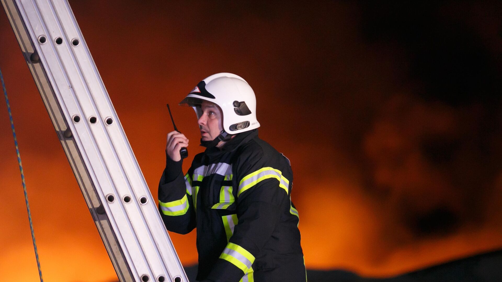 После гибели семьи на пожаре в Архангельске возбудили дело