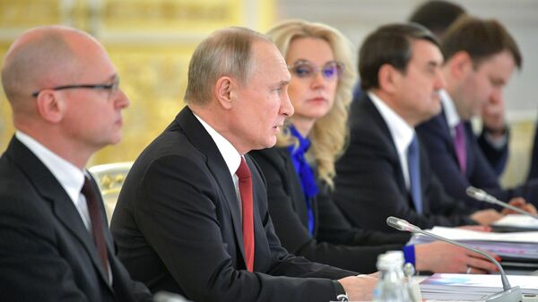 Президент РФ Владимир Путин проводит совместное расширенное заседание президиума Государственного совета и Совета при президенте по науке и образованию. 6 февраля 2020