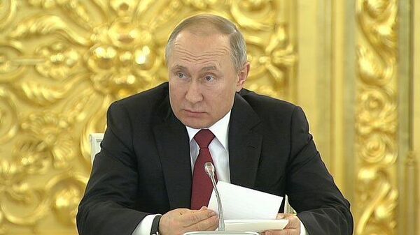 Путин выступил против обязаловки при распределении в вузах