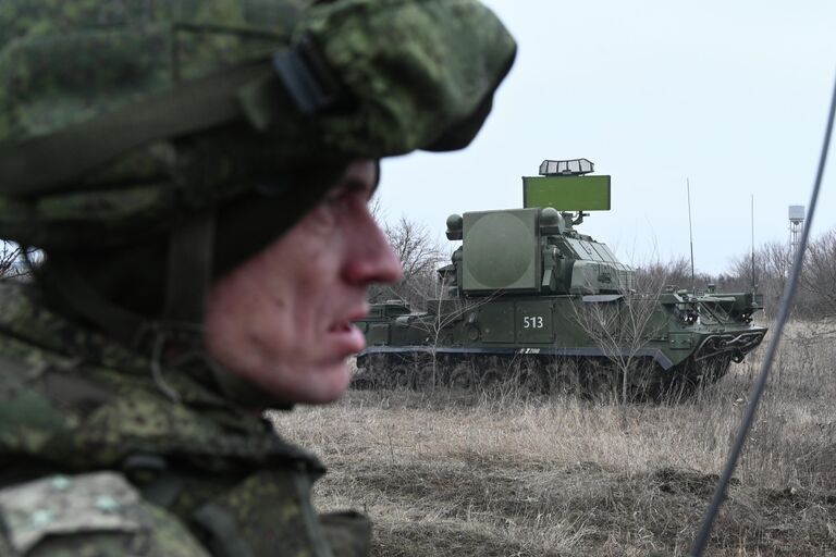 Зенитный ракетный комплекс Тор во время тактических учений Южного военного округа в Ростовской области