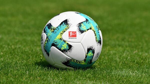 Мяч чемпионата Германии по футболу