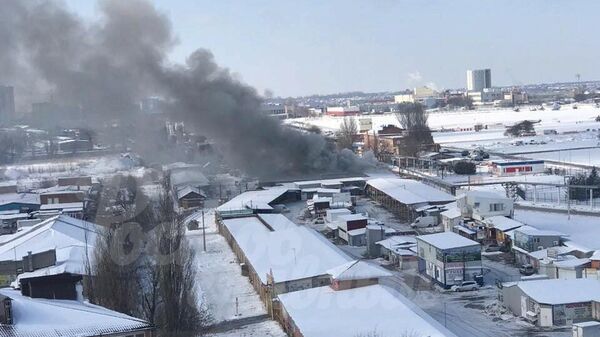 Пожар в складских помещениях на улице Врубовой в Ростове-на-Дону. 9 февраля 2020