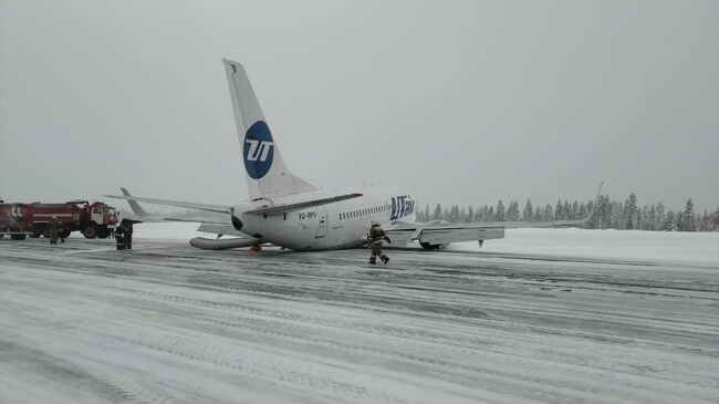 Самолет UTair совершил жесткую посадку в аэропорту Усинска. 9 февраля 2020