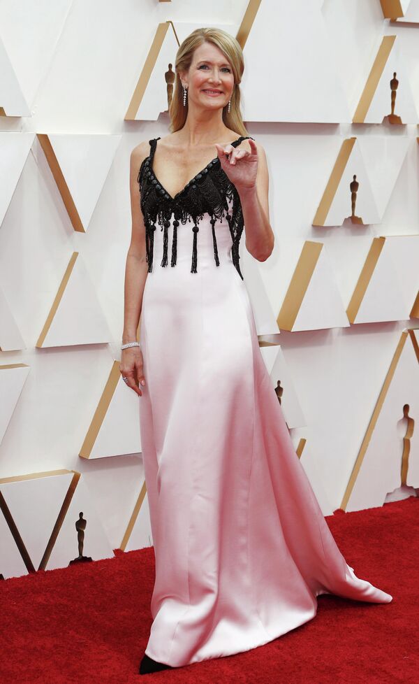 Актриса Лора Дерн на церемонии вручения премии Оскар