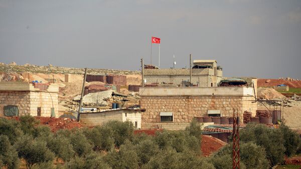 Турецкий пост наблюдения на границе с Сирией в окрестностях сирийского города Мааррат-эн-Нууман