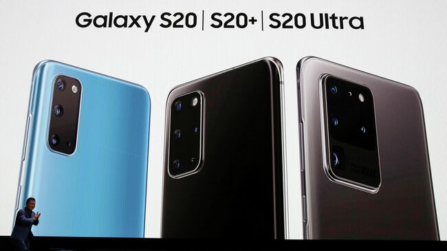 Презентация смартфонов Galaxy S20, S20+ и S20 Ultra во время Samsung Galaxy Unpacked 2020 в Сан-Франциско. 12 февраля 2020