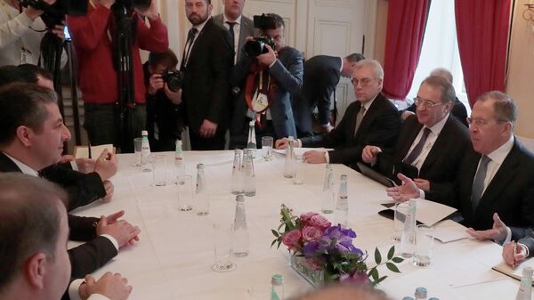 Встреча министра иностранных дел РФ Сергея Лаврова и премьер-министра Иракского Курдистана Масрура Барзани во время встречи в Мюнхене
