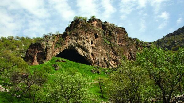 Вид на пещеру Шанидар в иракском Курдистане