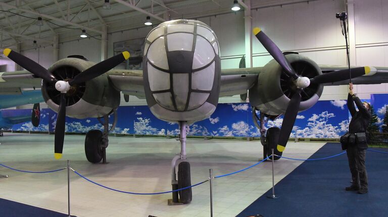 Американский бомбардировщик B-25 Митчелл , представленный в Центральном музее Военно-воздушных сил 