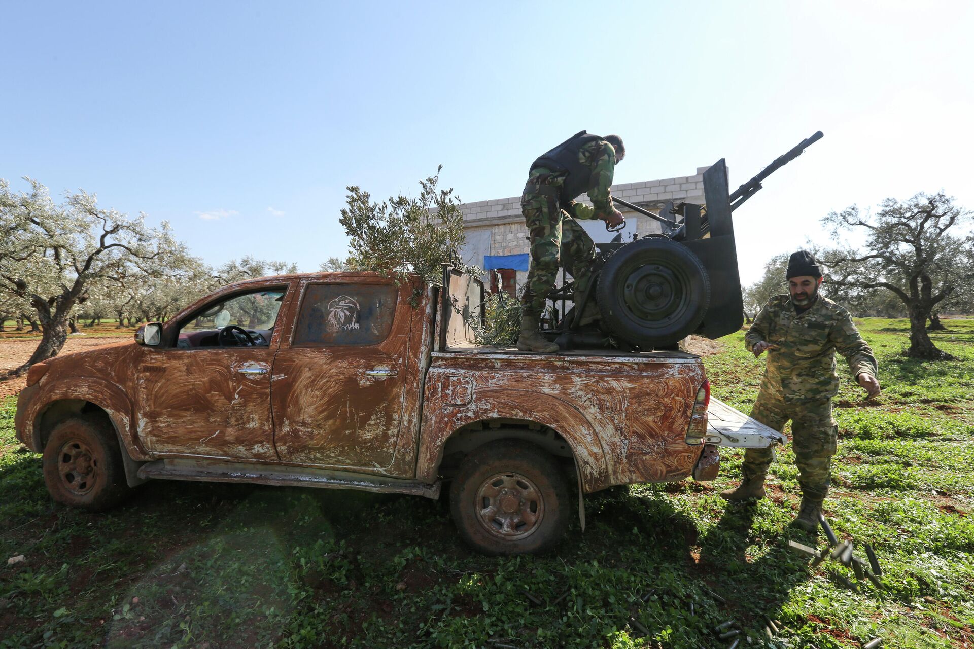 Боевики, поддерживаемые Турцией, ведут обстрел сирийских правительственных сил в провинции Идлиб - РИА Новости, 1920, 24.09.2021