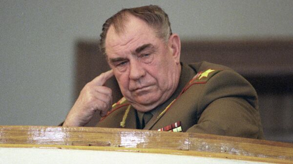 Министр обороны СССР Дмитрий Язов