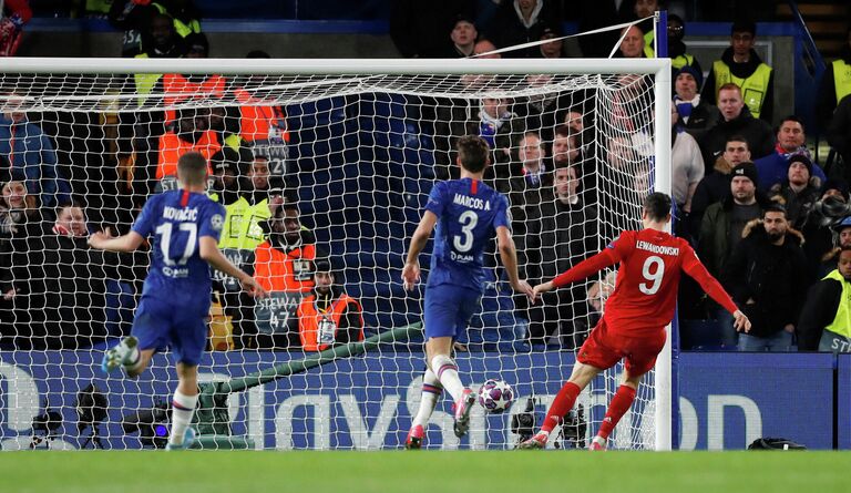 Игровой момент матча Челси - Бавария