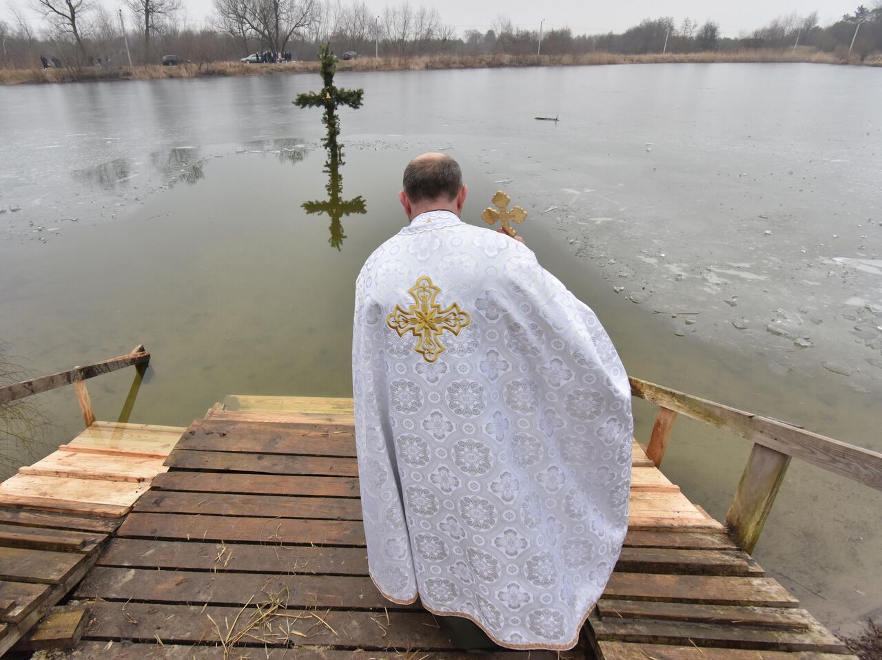 Крещение Господне в 2022 году: купания, гадания и другие традиции - РИА  Новости, 17.01.2022