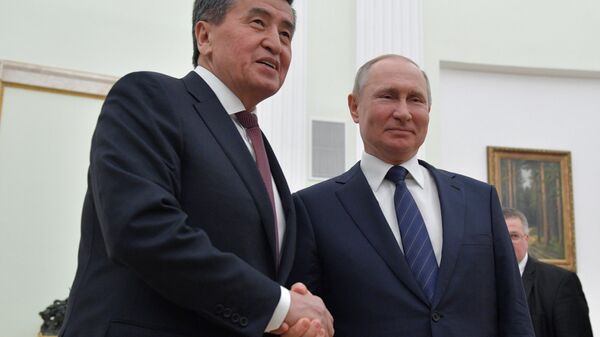 Президент РФ Владимир Путин и президент Киргизии Сооронбай Жээнбеков