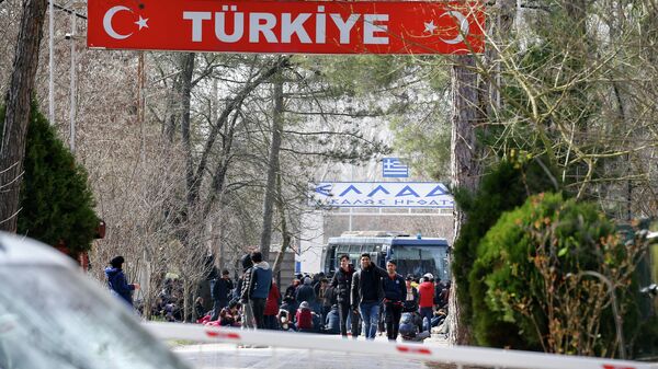 Мигранты на границе между Турцией и Грецией
