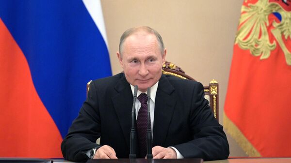  Владимир Путин на совещании с постоянными членами Совета безопасности РФ