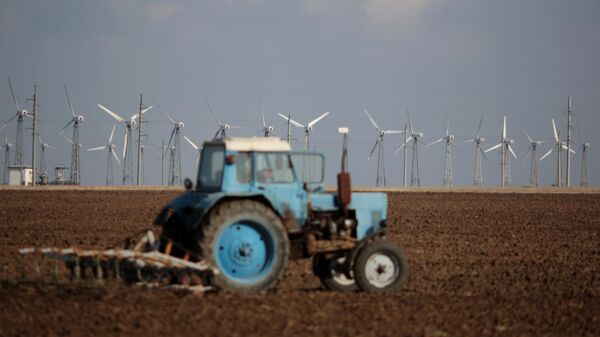 Ветрогенераторы на Мирновской ветроэлектростанции в Крыму
