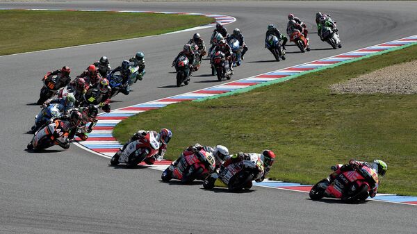 Шоссейно-кольцевые мотогонки в классе MotoGP