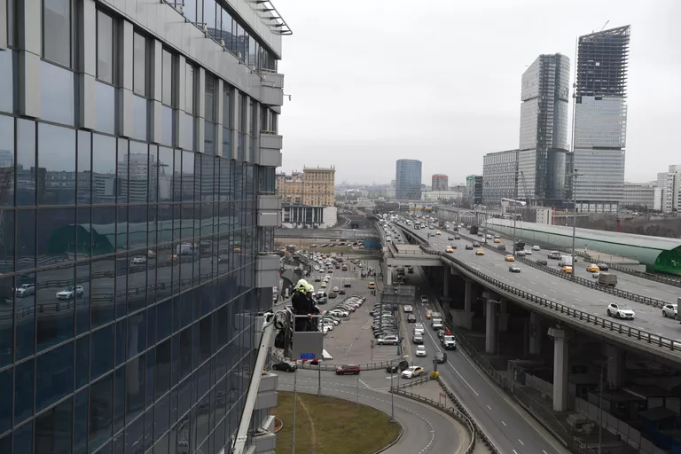 Показательные выступления работников Пожарно-спасательного центра Москвы Показательные выступления работников Пожарно-спасательного центра Москвы