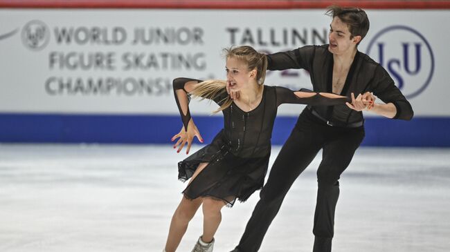 Фигурное катание. Чемпионат мира. Юниоры. Тренировки