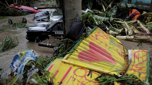 Последствия проливных дождей в окрестностях Рио-де-Жанейро