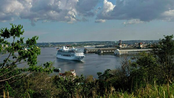 Порт в Гаване, Куба