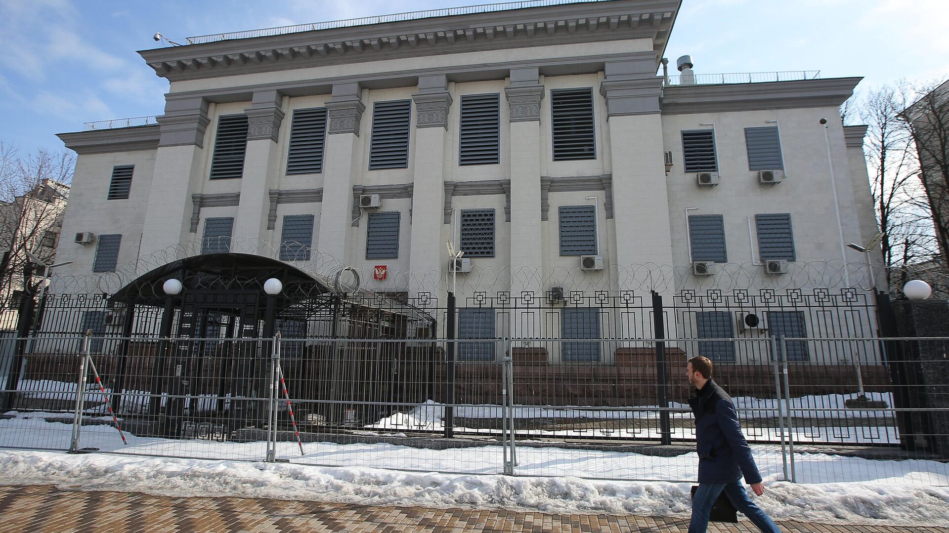 Здание посольства Российской Федерации в Киеве - РИА Новости, 1920, 17.02.2022