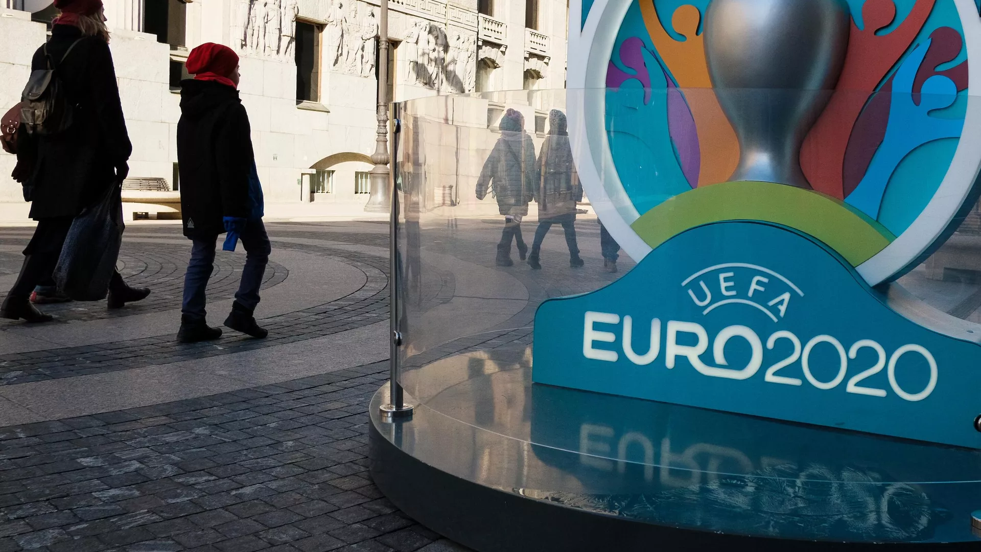 Логотип чемпионата Европы по футболу 2020 в Санкт-Петербурге - РИА Новости, 1920, 07.04.2021