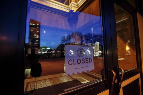 Закрытый бар в Милуоки в День святого Патрика