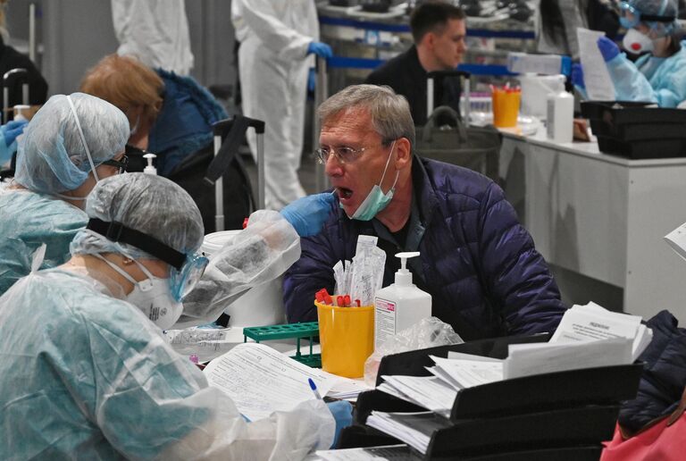 В Шереметьево усилили санитарный контроль в связи с коронавирусом В Шереметьево усилили санитарный контроль в связи с коронавирусом