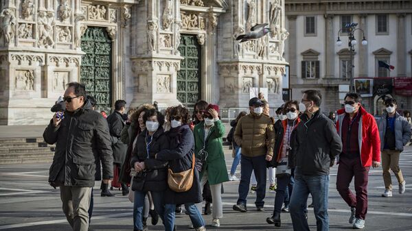 Туристы на одной из улиц Милана