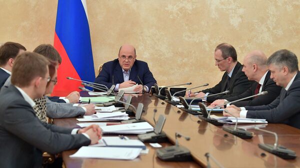 Председатель правительства РФ Михаил Мишустин проводит совещание по экономическим вопросам в Доме правительства