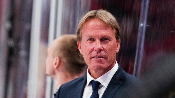 Главный тренер сборной Швеции по хоккею Йохан Гарпенлев