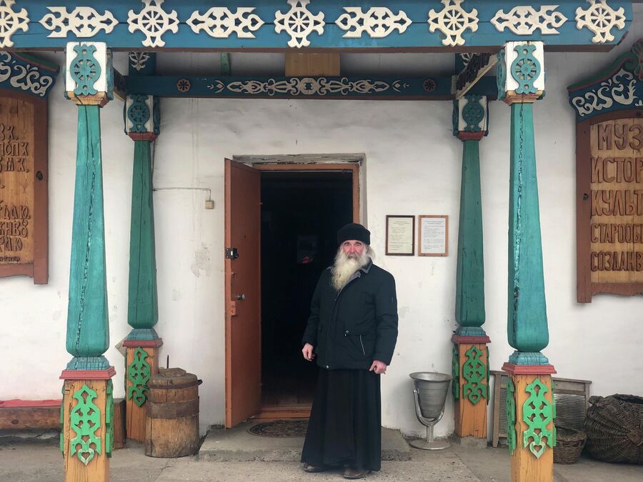 Священник старообрядческой церкви отец Сергий 