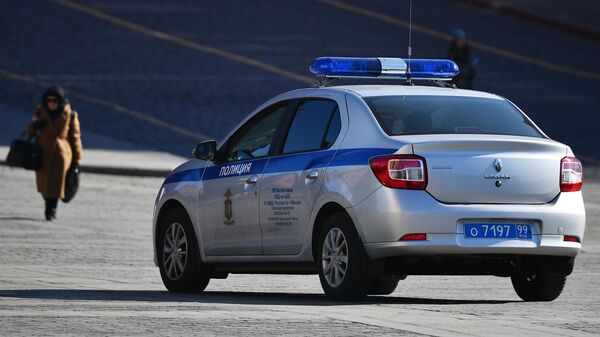 Полицейский автомобиль в центре Москвы