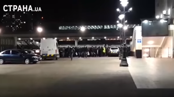 Появилось видео с прибывшим в Киев зараженным поездом