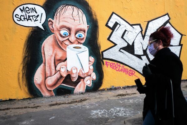 Граффити с изображением Голлума из Властелина колец в Берлине, Германия 