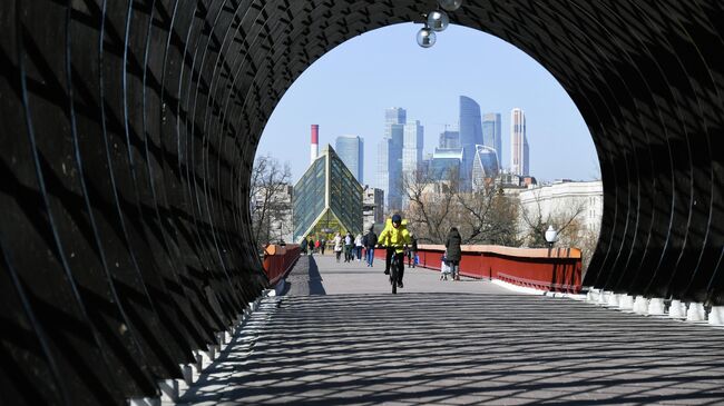 Теплая погода в Москве