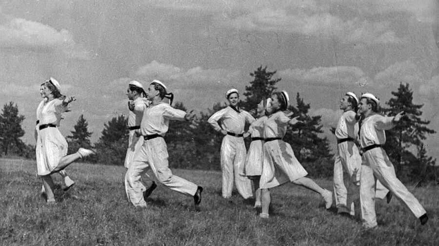 Краснофлотский танец 1942 год