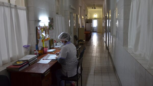 Луганская многопрофильная больница №4, подготовленная к приему и оказанию помощи, в случае поступления зараженных коронавирусной инфекцией COVID-19