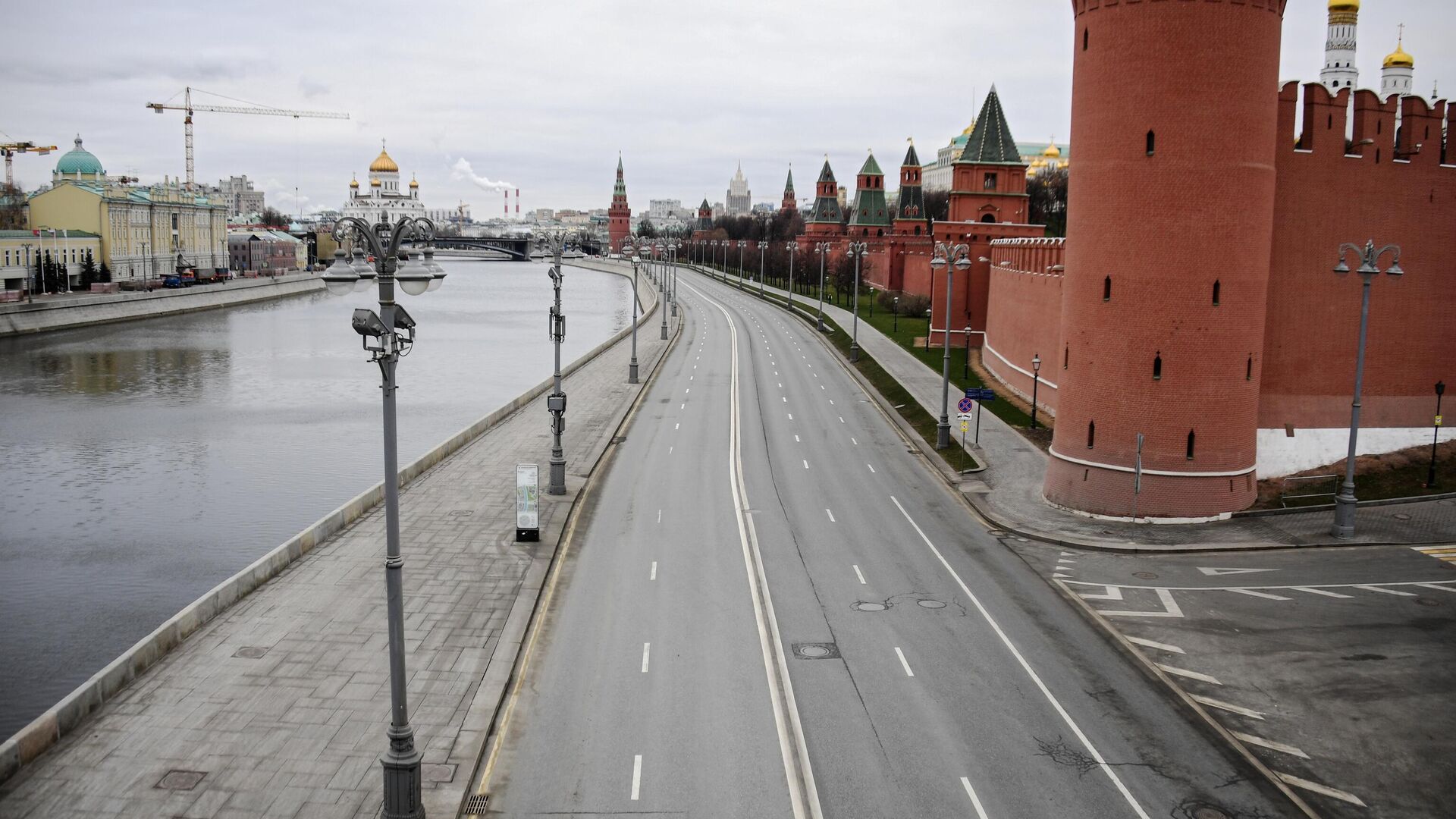 Кремлевская набережная в Москве - РИА Новости, 1920, 13.04.2020