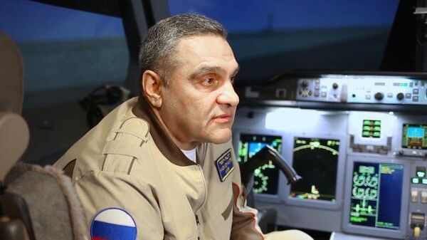 Летчик-испытатель Анри Наскидянц делится впечатлениями о первом полете на Ту-160М