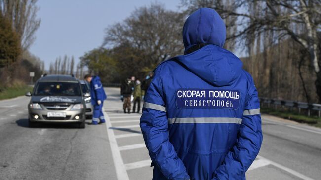 Блокпост из-за коронавируса при въезде в Севастополь