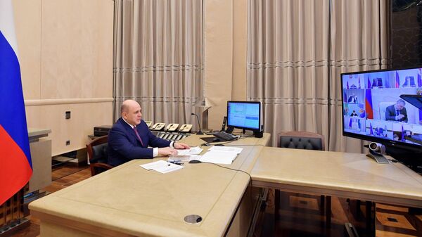 Председатель правительства РФ Михаил Мишустин во время заседания