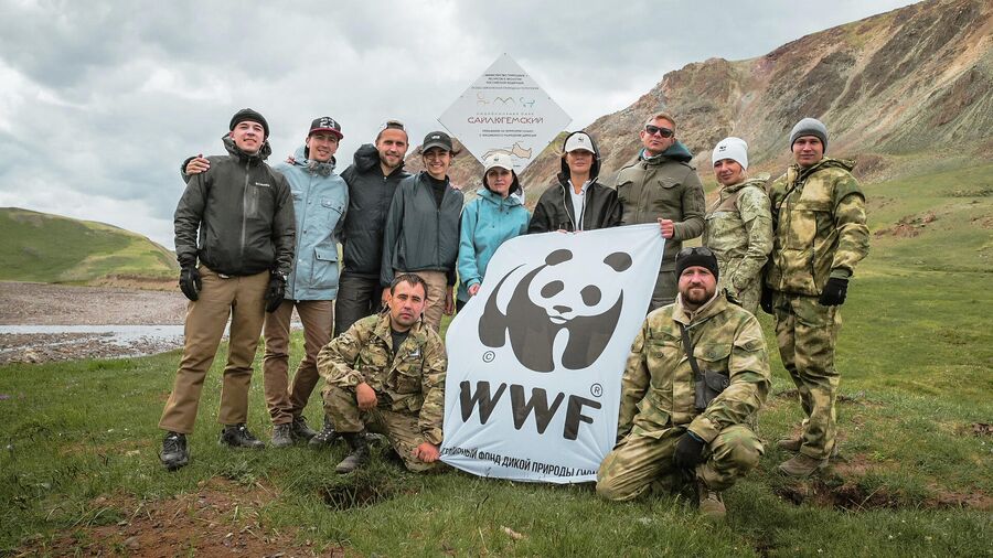 Митя Фомин с экспедицией WWF в Сайлюгемском национальное парке
