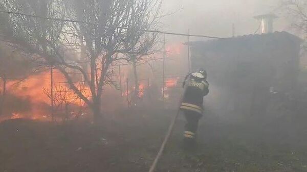 Кадры пожара в Волгограде 