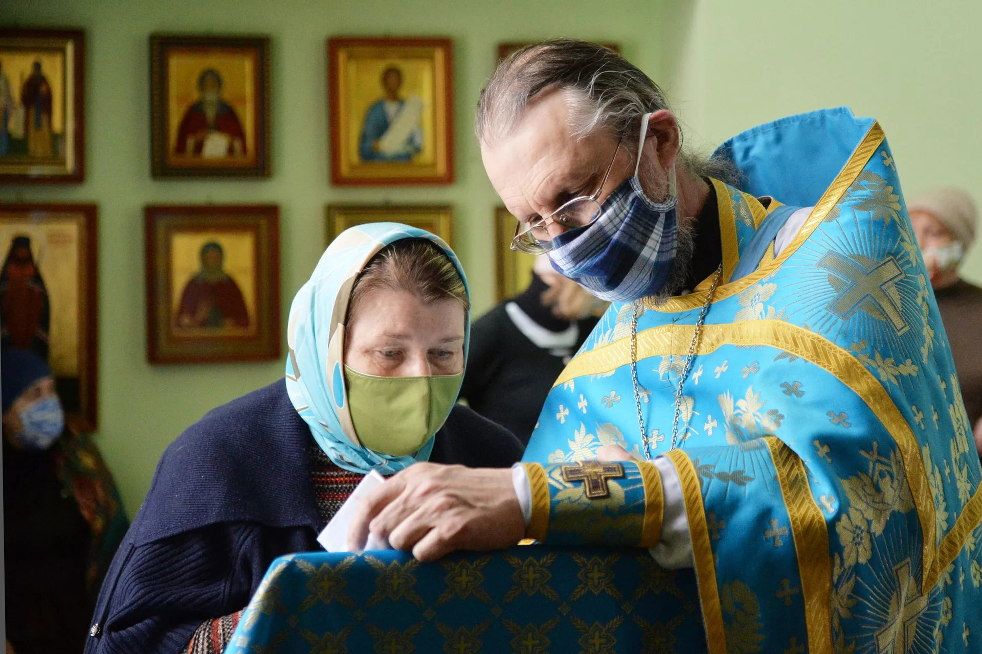 Богослужение в храме Святого преподобного Сергия Радонежского в Челябинске Богослужение в храме Святого преподобного Сергия Радонежского в Челябинске - РИА Новости, 1920, 23.06.2025