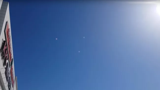 Стоп-кадр из видео про НЛО в Томске