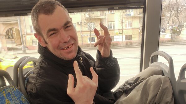Бездомный в автобусе