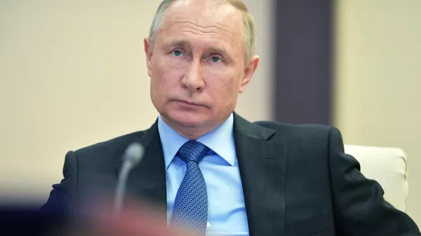 Президент РФ Владимир Путин проводит заседание комиссии по вопросам военно-технического сотрудничества с иностранными государствами